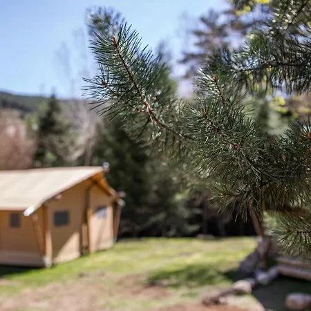 Camping La Trapera Campsite Pradoluengo